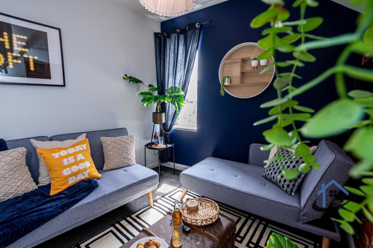 Flat 5, Super King Bed, Free Parking, Workspace, Free Wi-Fi Nottingham Eksteriør billede