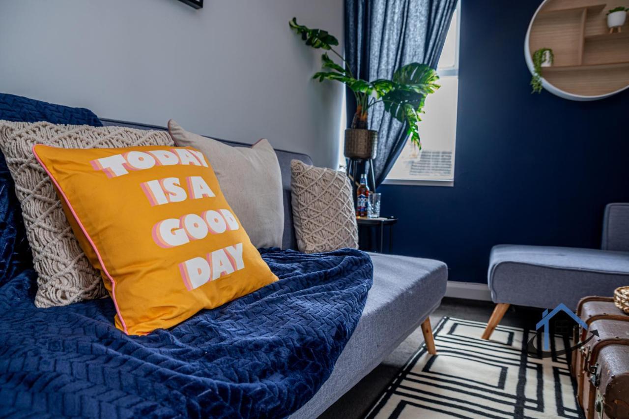 Flat 5, Super King Bed, Free Parking, Workspace, Free Wi-Fi Nottingham Eksteriør billede